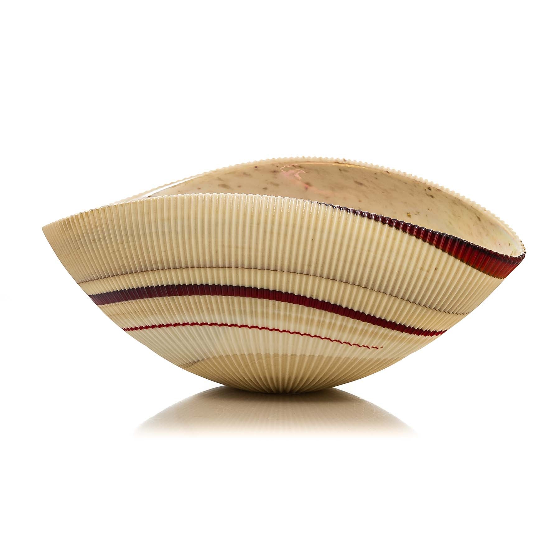 Marbled Ivory red spiral glass shell - special edition - Glass of Murano